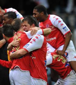 Reims est en ligue 1 !